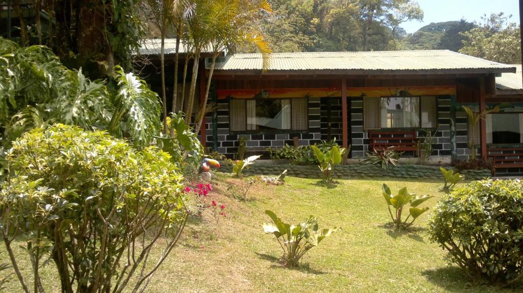 Hostel Villa Verde Монте-Верде Экстерьер фото